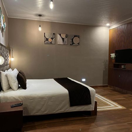 Misty Courtyard Resort Chinnakanal ภายนอก รูปภาพ