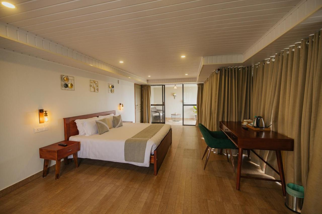 Misty Courtyard Resort Chinnakanal ภายนอก รูปภาพ