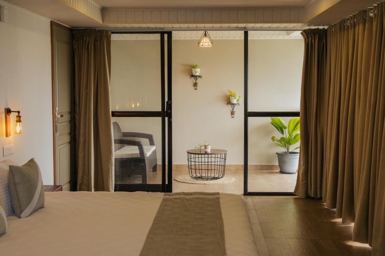 Misty Courtyard Resort Chinnakanal ภายนอก รูปภาพ