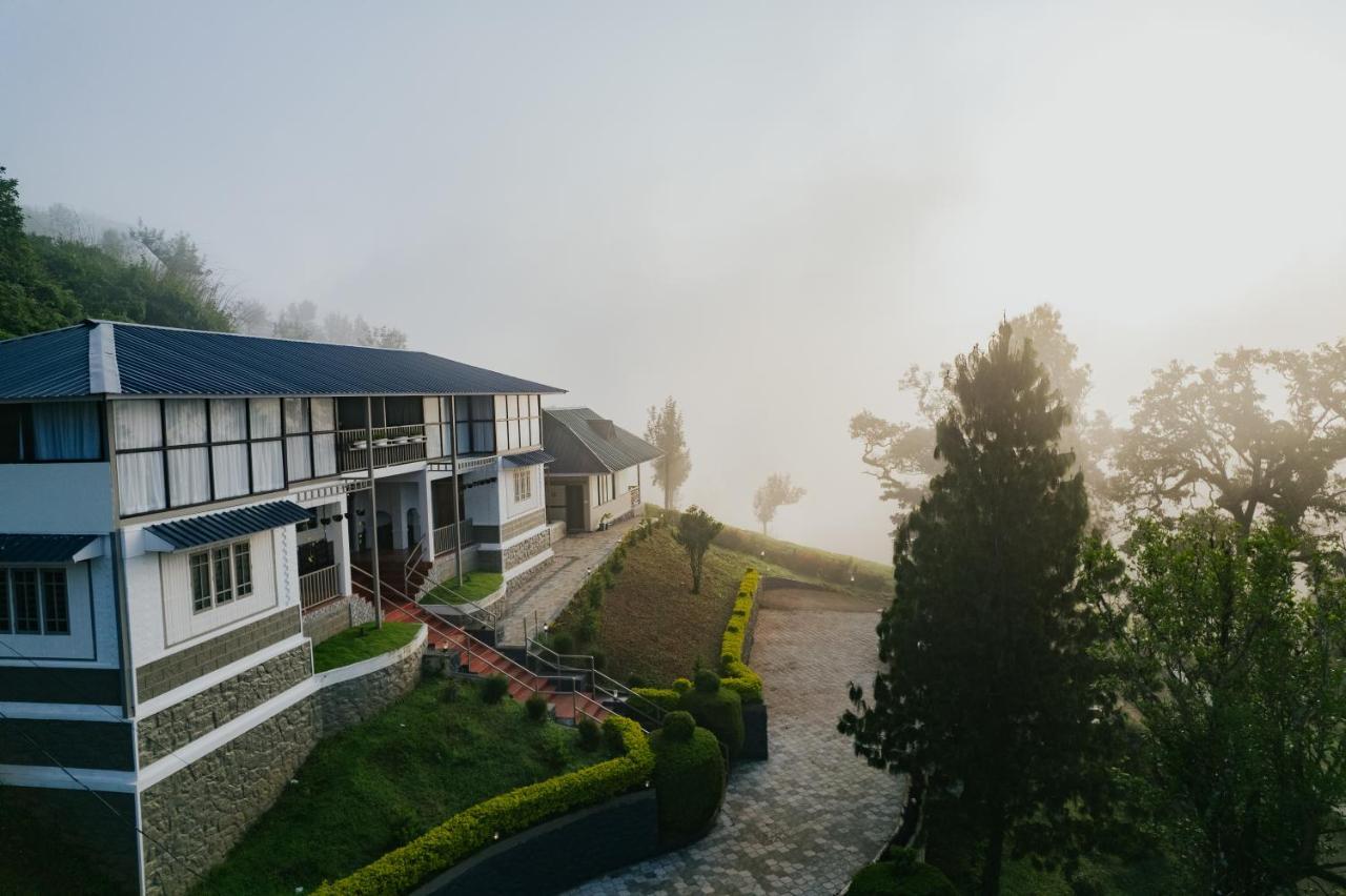 Misty Courtyard Resort Chinnakanal ภายนอก รูปภาพ