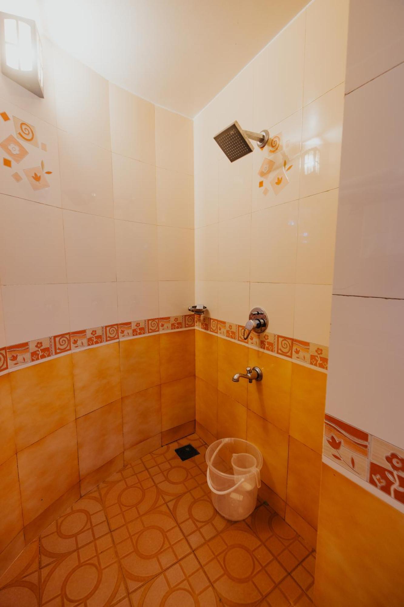 Misty Courtyard Resort Chinnakanal ภายนอก รูปภาพ